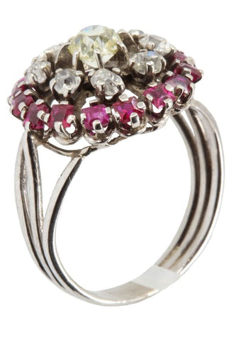 Bague Bague rubis et diamants années 70' 58 Facettes 18611