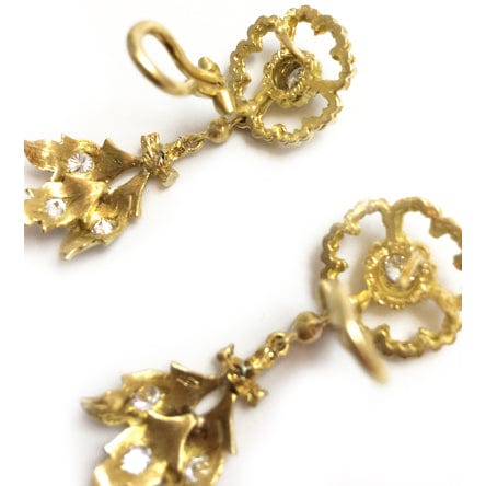 Boucles d'oreilles Boucles d'oreilles Buccellati or jaune et diamants. 58 Facettes 26869