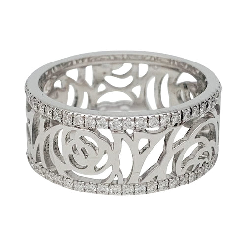 Bague 55 Bague Chanel, modèle "Camélia", en or blanc et diamants. 58 Facettes 29353-1