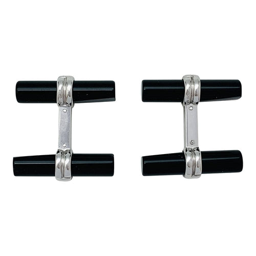 Boutons de manchette Boutons de manchette Boucheron en or blanc, agate verte et onyx. 58 Facettes 30562