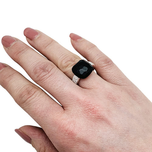 Bague 51 Bague Pomellato "Capri" en or blanc, diamants et jais. 58 Facettes 30411