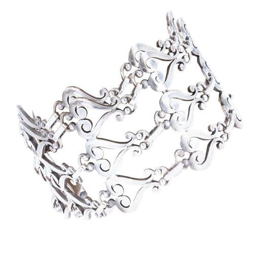 Bracelet Bracelet manchette en argent 58 Facettes 21-193