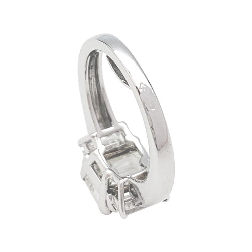 Bague 50 Solitaire en or blanc, diamant taille émeraude 3 carats. 58 Facettes 29735