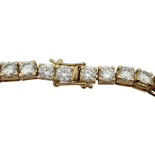Bracelet Bracelet ligne "tennis" en or jaune serti de brillants. 58 Facettes 30035