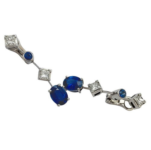 Boucles d'oreilles Boucles d'oreilles Chaumet, "Clarisse", en or blanc, saphirs et diamants. 58 Facettes 23684