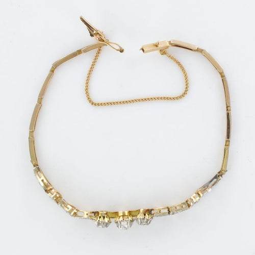 Bracelet Bracelet ancien ligne motif floral serti de diamants 58 Facettes 19-053