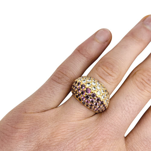Bague 51 Bague Poiray en or jaune pavée de diamants et saphirs roses. 58 Facettes 29851