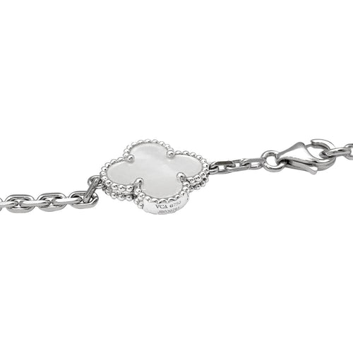 Collier Collier Van Cleef & Arpels Alhambra en or blanc et nacre. 58 Facettes 30104