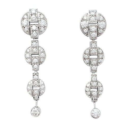 Boucles d'oreilles Boucles d'oreilles pendantes Cartier modèle "Himalia" en or blanc, diamants. 58 Facettes 29720
