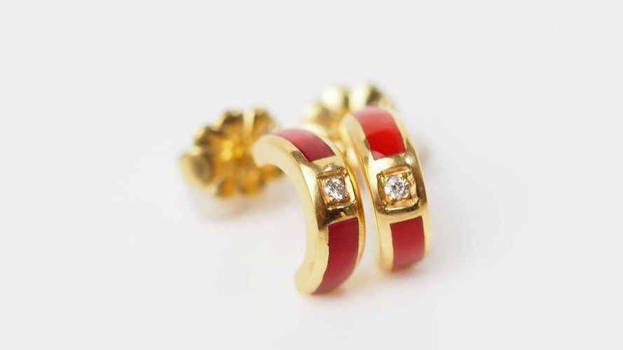 Boucles d'oreilles CLOZEAU - Boucles d'oreilles Or Résine rouge Diamant 58 Facettes Clozeau