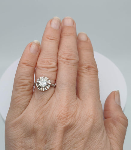 Bague 50 Bague solitaire en Or gris & Diamant 58 Facettes