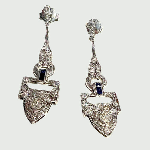 Boucles d'oreilles Boucles d'oreilles style Art Déco Platine Diamants 58 Facettes Q687A