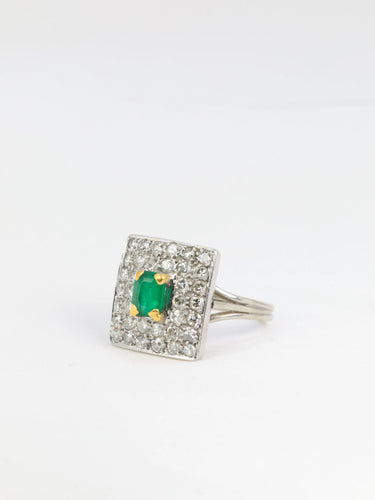Bague Bague émeraude et diamants 58 Facettes 391.10
