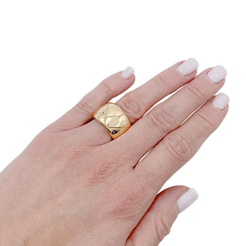 Bague 50 Bague Chanel," Coco Crush", or jaune. 58 Facettes 32404