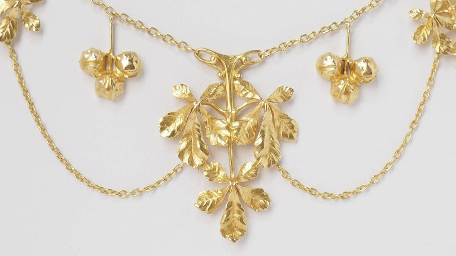 Collier Collier draperie ancien en or jaune 58 Facettes 31302