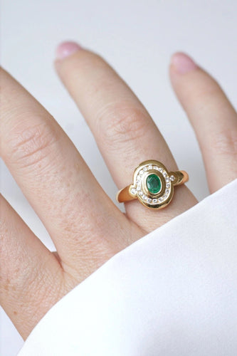 Bague Bague émeraude entourage diamants 58 Facettes