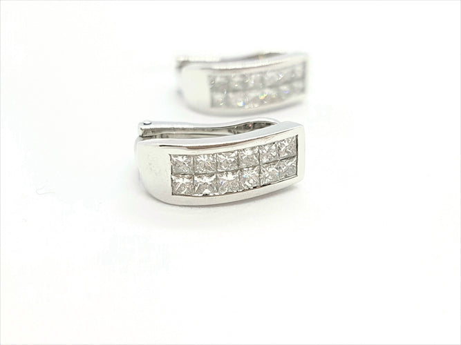 Boucles d'oreilles Boucles d'oreilles Or blanc Diamant 58 Facettes 06215CD