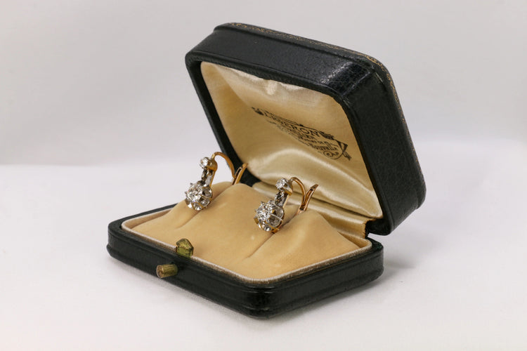Boucles d'oreilles Dormeuses diamants 58 Facettes 651