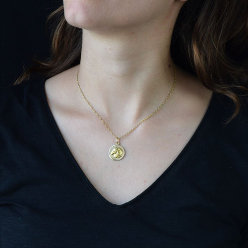 Pendentif Médaille Bélier or jaune 58 Facettes CVP43