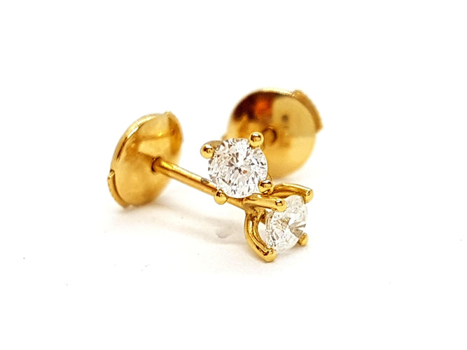 Boucles d'oreilles Boucles d'oreilles Puces Or jaune Diamant 58 Facettes 06432CD
