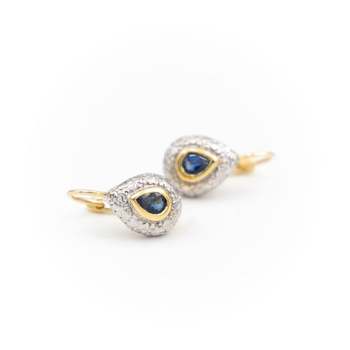 Boucles d'oreilles Boucles d'oreilles Dormeuses Or jaune Saphir 58 Facettes 1949700CN