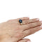 Bague 54 Bague saphir en or jaune et diamants. 58 Facettes 30727