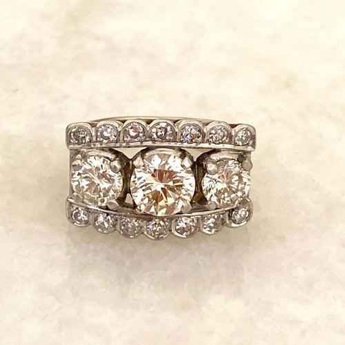 Bague Bague d'inspiration Tank TRIO 58 Facettes