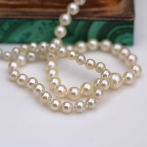 Collier Collier de perles de cultures en chute 58 Facettes 23-225B