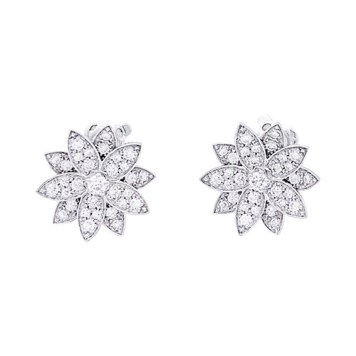 Boucles d'oreilles Boucles d'oreilles Van Cleef & Arpels "Lotus" or blanc, diamants. 58 Facettes 33565