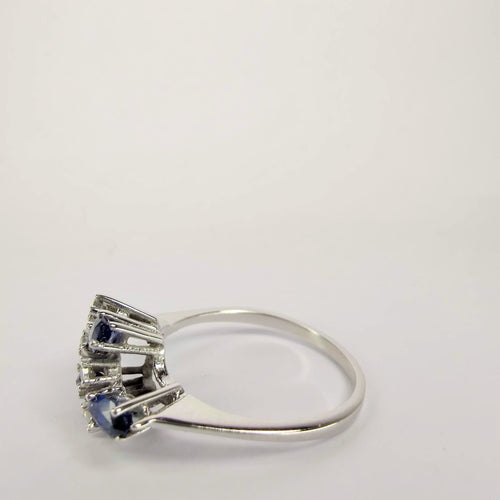 Bague Bague en or blanc diamants et saphirs 58 Facettes 5555