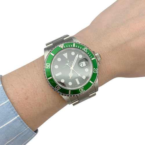 Montre Montre Rolex "Submariner" en acier. 58 Facettes 31442