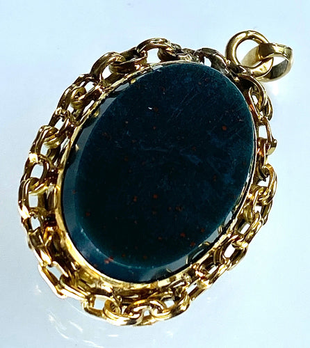 Pendentif Pendentif ouvrant jaspe sanguin perles fines rubis 58 Facettes AB172