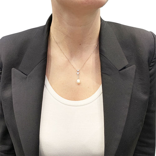 Collier Collier diamants et perle fine, or blanc. 58 Facettes 30725