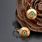 Boucles d'oreilles Dormeuses en or jaune et émeraudes 58 Facettes 19-628A