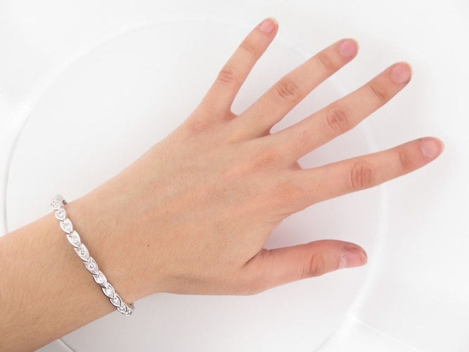Bracelet bracelet jonc en or blanc 18k 16.6gr serti de 11 diamants 0.88ct 58 Facettes 249108