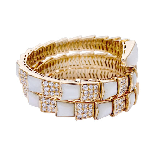 Bracelet Bracelet Bulgari, "Serpenti Viper", or rose, diamants, nacre. 58 Facettes 33142