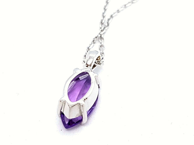 Collier Collier Chaîne + pendentif Or blanc Améthyste 58 Facettes 06235CD