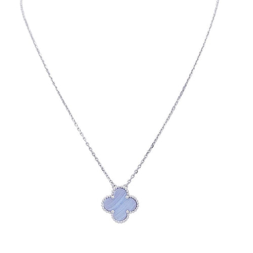 Collier Collier Van Cleef & Arpels, Vintage Alhambra, or blanc, calcédoine. 58 Facettes 32417