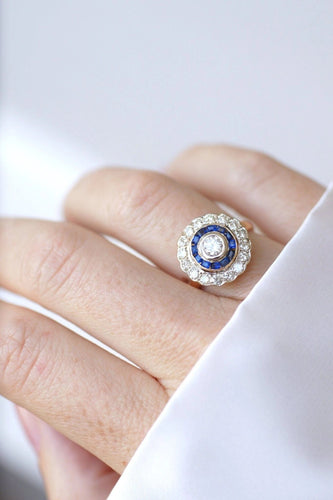 Bague Bague style Art Déco diamants et saphirs calibrés 58 Facettes