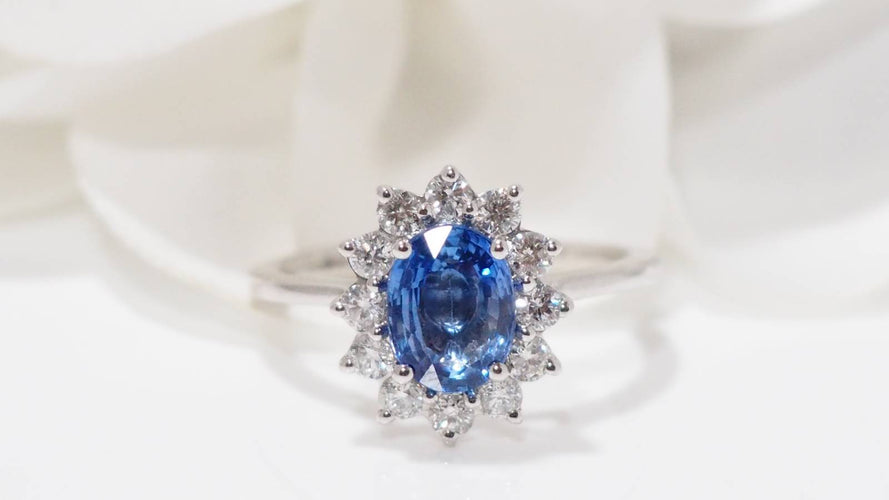 Bague 53 Bague Marguerite en platine, saphir de Ceylan et diamants 58 Facettes 32077