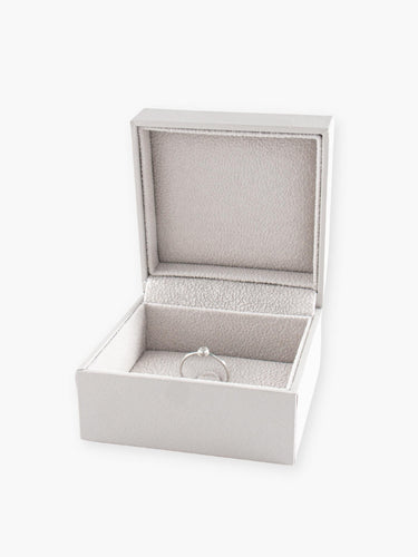 50 Bague Solitaire Saphir Blanc et Or Blanc 58 Facettes