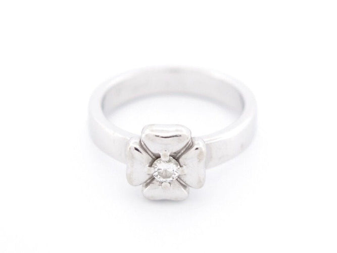 Bague 50 bague CHANEL trefle diamant solitaire 0.15ct en or blanc t50 58 Facettes 245161