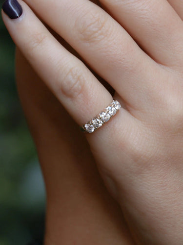 Bague Bague jarretière diamants 0,75 ct 58 Facettes J105