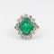 Bague Bague marguerite émeraude et diamants 58 Facettes 617