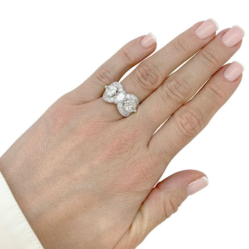 Bague 53 Bague platine et diamants poires. 58 Facettes 32021