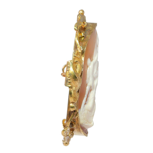 Broche Broche camée Le Taureau Farnèse 58 Facettes 23271-0317