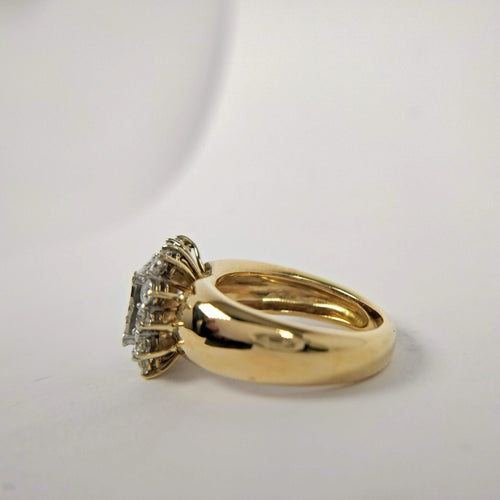 Bague Bague en or jaune et diamants 58 Facettes 5562