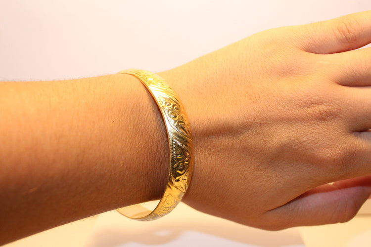 Bracelet Bracelet demi-jonc ciselé 58 Facettes 10756