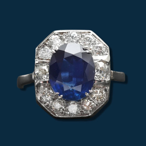 Bague Bague Marguerite or gris, saphir et diamants "Lady Di" 58 Facettes 2429