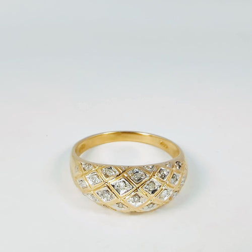 Bague Bague en or jaune et diamants 58 Facettes 5580